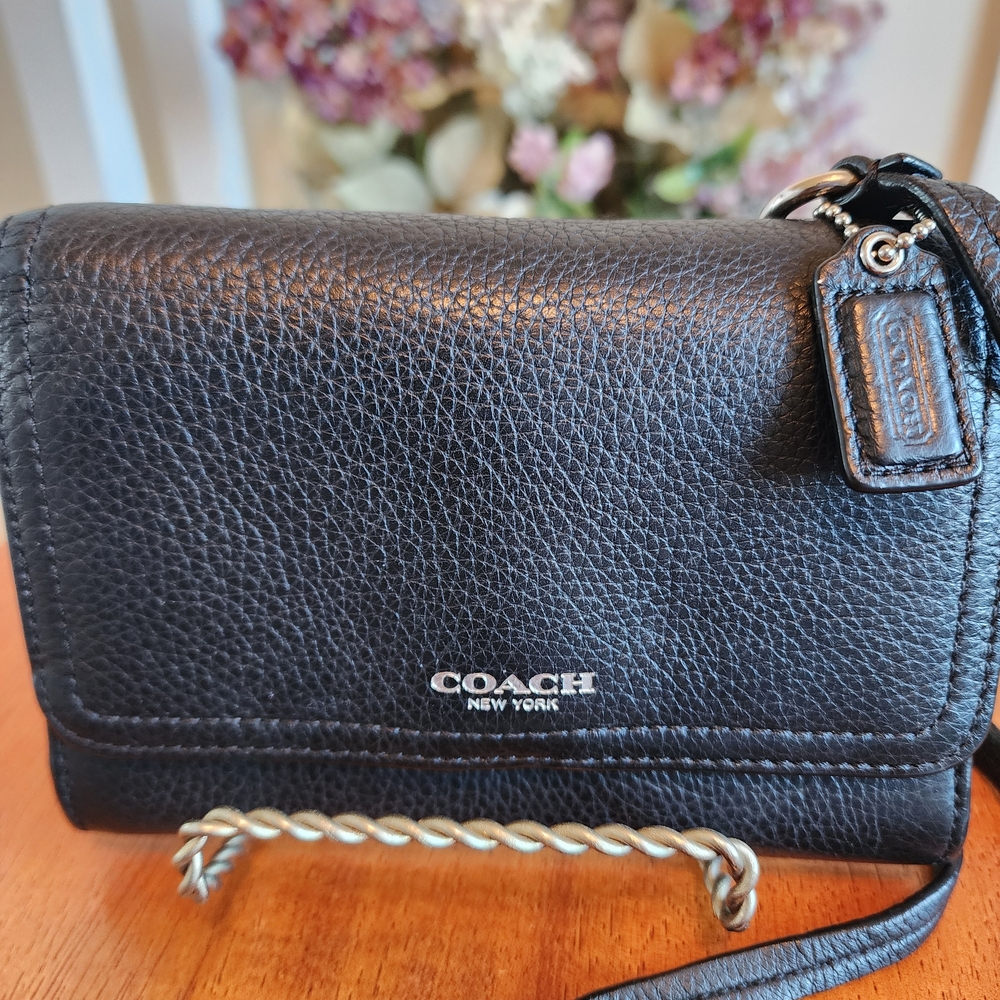 Coach Black Leather Crossbody Wallet Bag - Picture 11 of 11